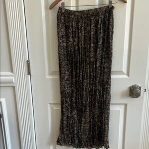 Carole Little Elegant Brown Floral Skirt